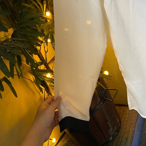 Tops. Size - M - Picture 12 of 13